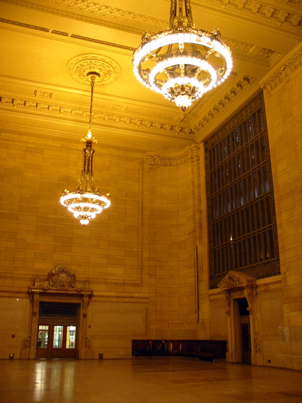 Le hall d'entr&eacute;e de la 42&egrave; rue