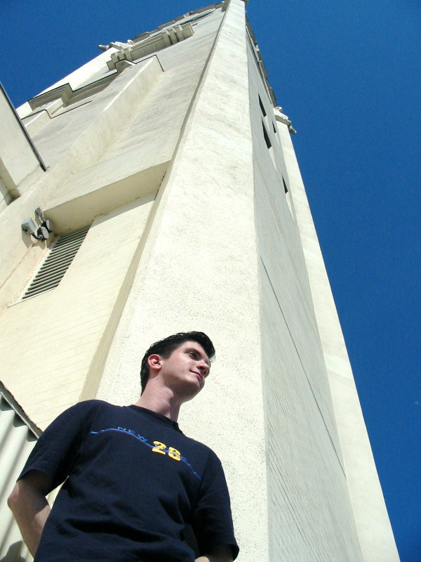 Waiting for a boat ?