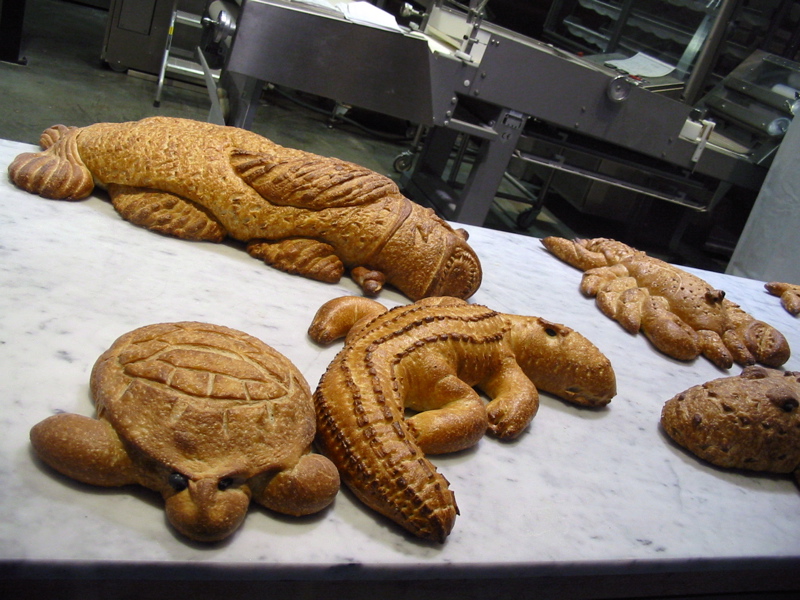 Pains en formes d'animaux &agrave; la boulangerie Boudin
