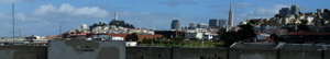 Panorama : Le centre-ville de San Francisco vu du quai du parc aquatique