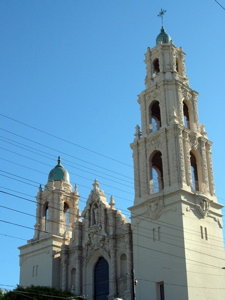 Les deux clochers de la basilique de Mission Dolores