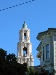 Clocher de la basilique de Mission Dolores