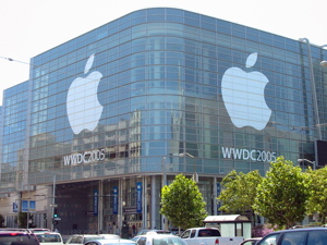 Le Moscone Center est pr&ecirc;t pour le World Wide Developer Conference (WWDC)