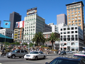 Il fait bon de profiter du soleil sur Union Square