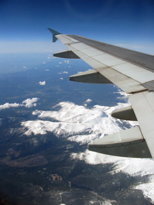 Nous arrivons au-dessus des Montagnes Rocheuses