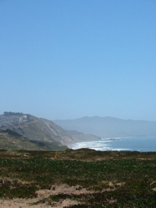 Premier contact avec les falaises de la c&ocirc;te &agrave; Fort Funston