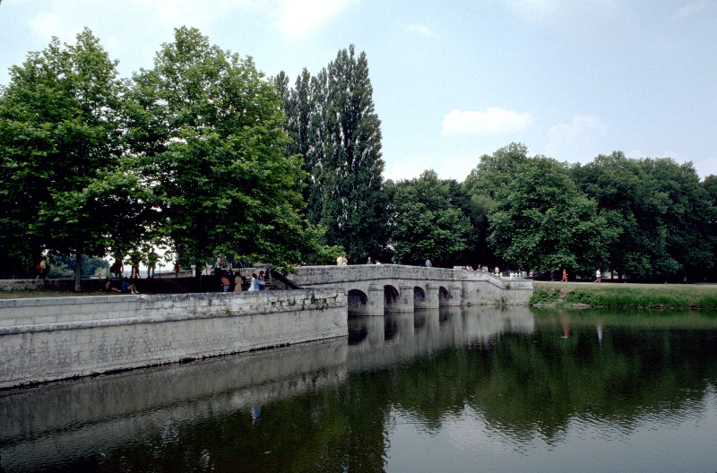Ruisseau bordant Chambord