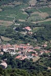 Village de Cucugna, sous Qu&eacute;ribus, autre fils de Carcasonne 