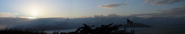 Soleil couchant sur le pont du Golden Gate