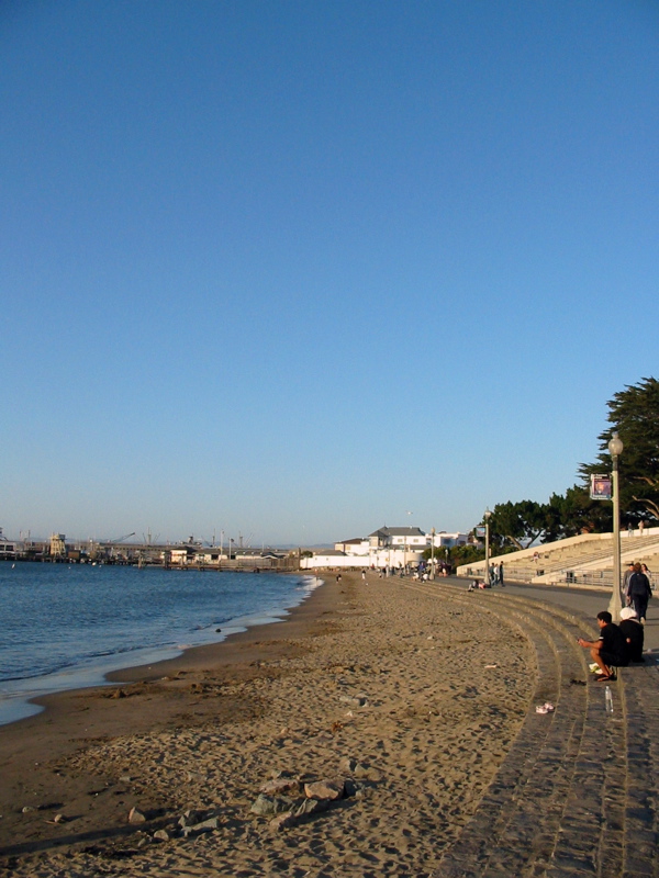 Plage pr&egrave;s de Fort Mason au soleil couchant