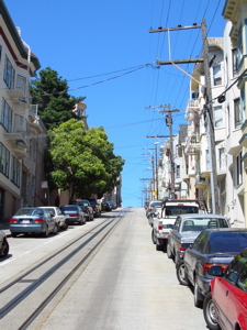 Montr&eacute;e de Jackson St. en cable car (ligne Powell/Hyde)