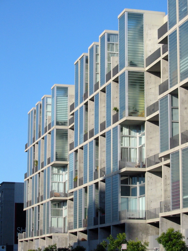 Condos sur Folsom St. (entre 4th et 5th)