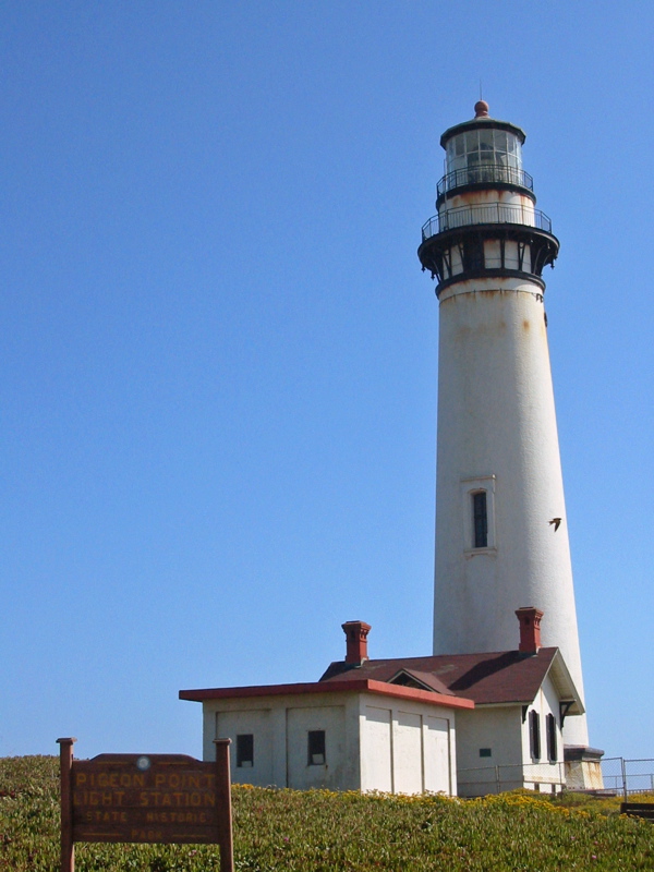 Phare de Pigeon Point, construit en 1872, mesurant 35 m, est l'un des plus haut des &Eacute;tats-Unis.
