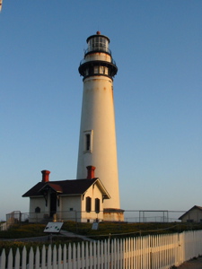Phare de Pigeon Point au soleil couchant