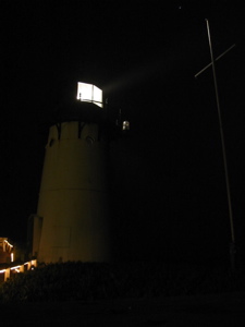 Lumi&egrave;re du phare de nuit