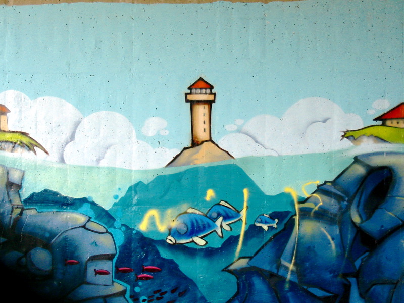Petit phare et poisson.