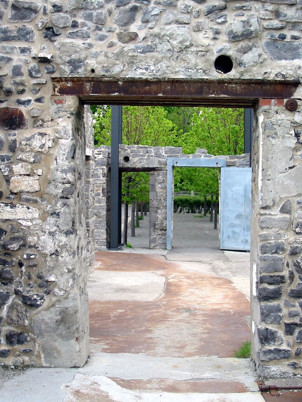 Anciens passages du moulin.